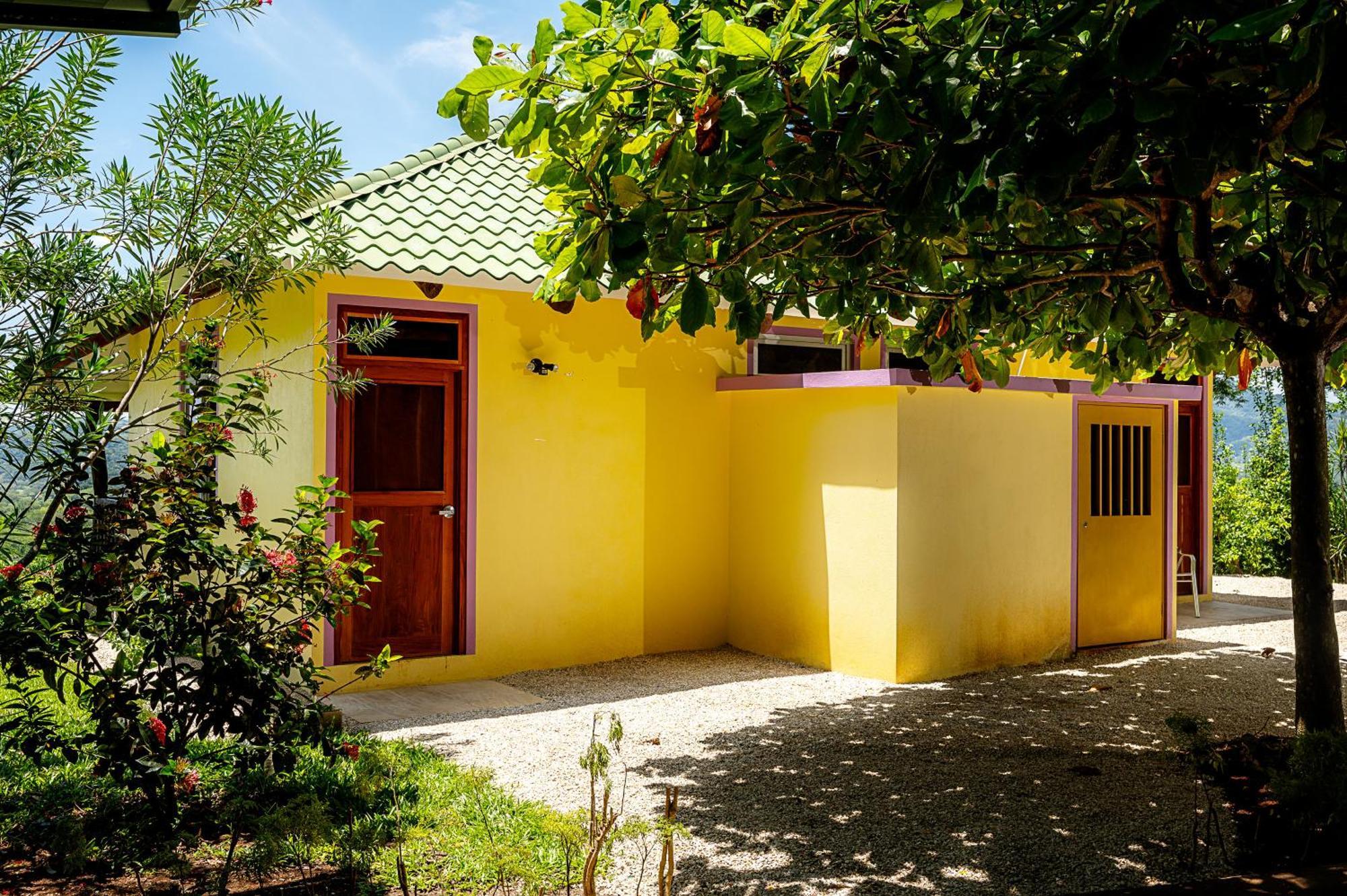 לינה וארוחת בוקר Playa Bejuco  Casa Laureles מראה חיצוני תמונה