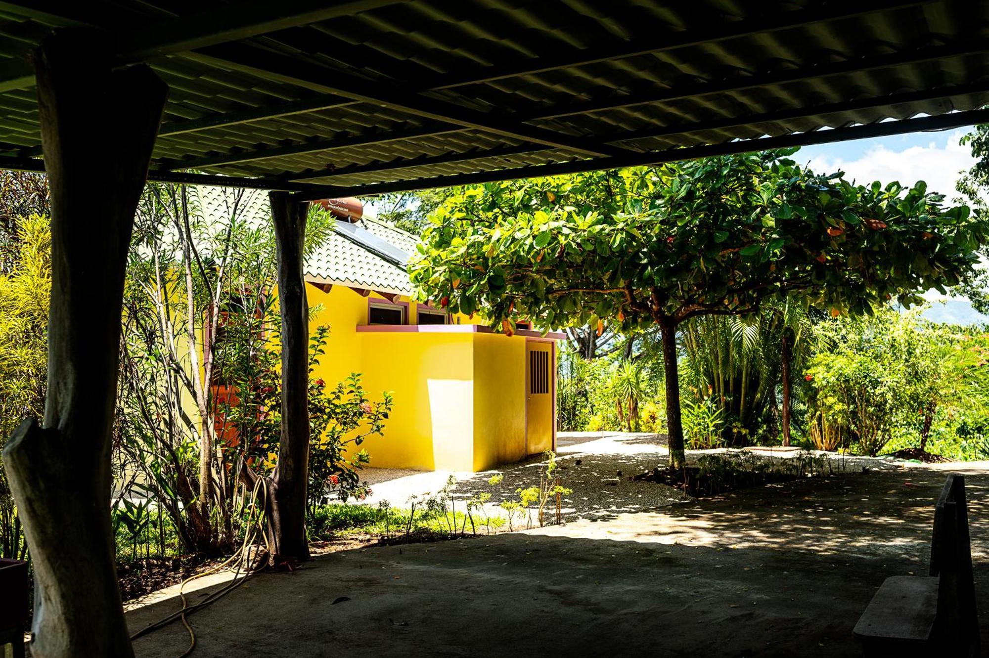 לינה וארוחת בוקר Playa Bejuco  Casa Laureles מראה חיצוני תמונה