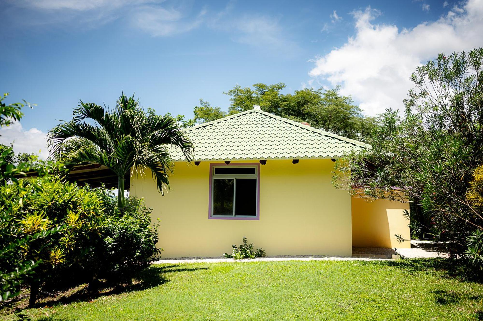 לינה וארוחת בוקר Playa Bejuco  Casa Laureles מראה חיצוני תמונה